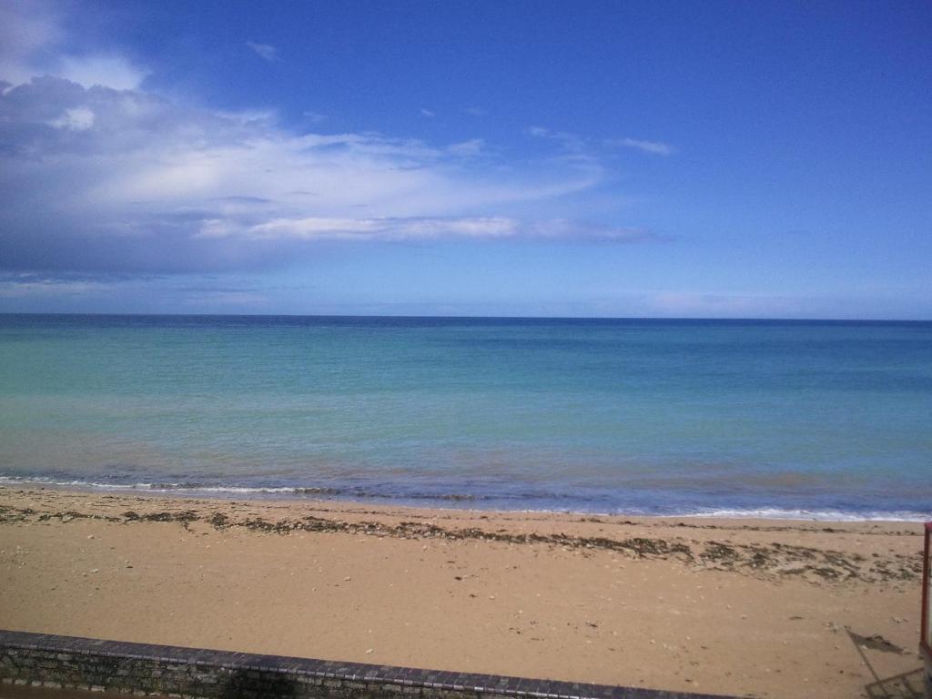 ホテルLe Clos Normand Saint-Aubin-sur-Mer  エクステリア 写真